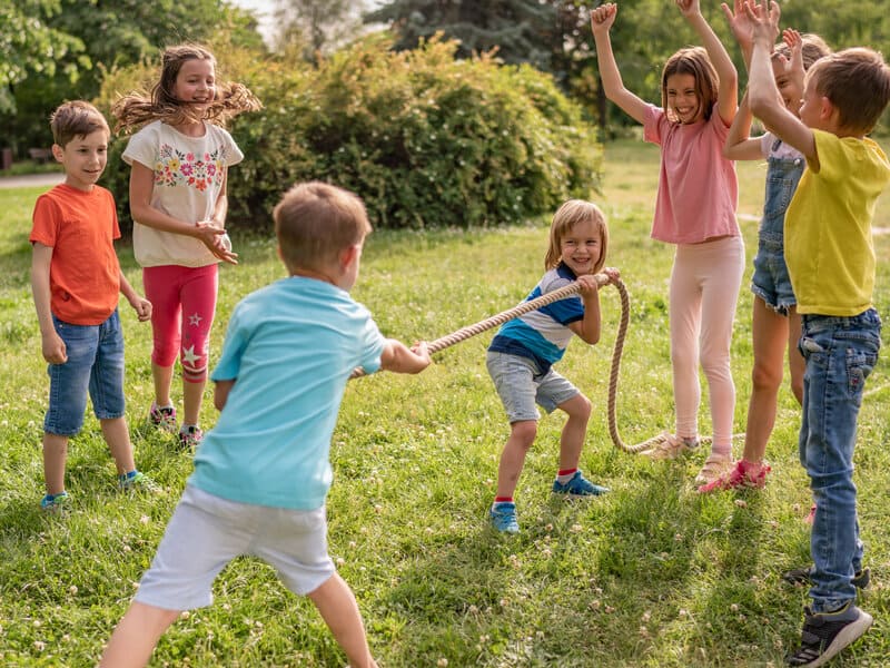 Dragkamp Trädgårdsspel